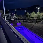 Full Moon Ксамил