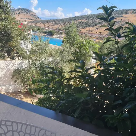 Full Moon Διαμέρισμα