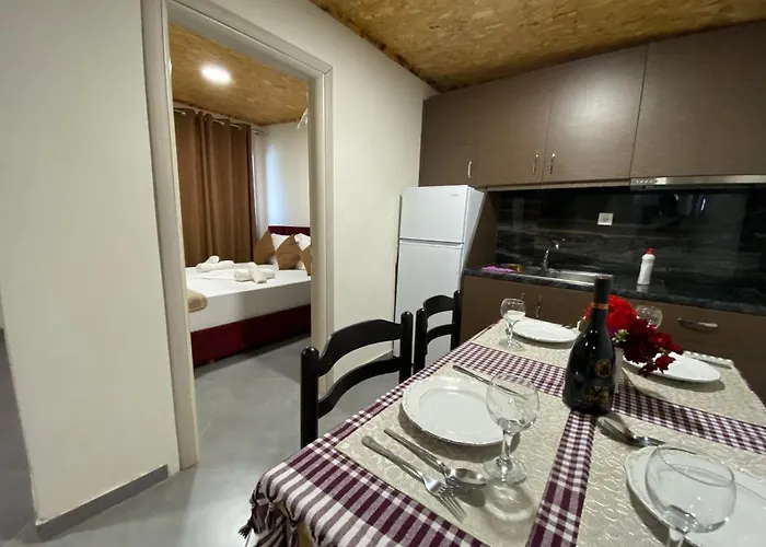 Full Moon * 卡萨米尔