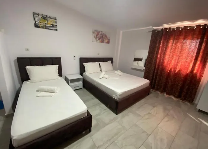 Full Moon 卡萨米尔