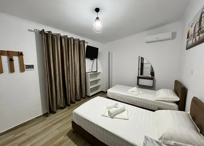 Full Moon * 卡萨米尔