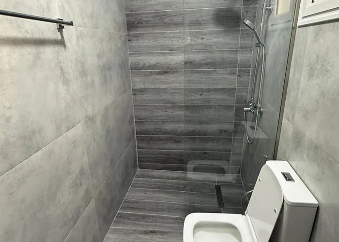 Full Moon 卡萨米尔