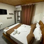 Full Moon Appartement *