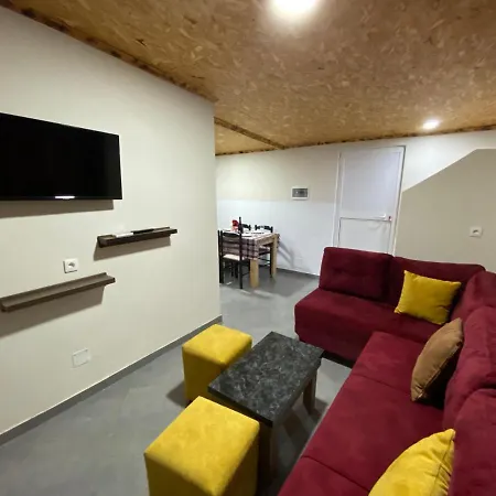 Full Moon Apartment