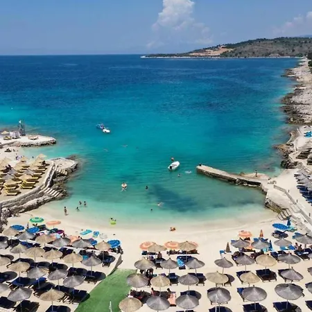 Full Moon Apartment Ksamil