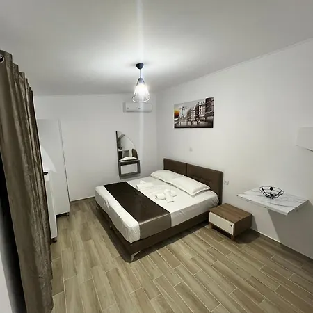Apartment Full Moon Ksamil