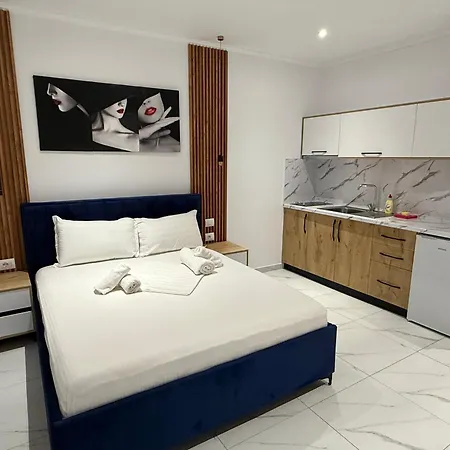 Full Moon Apartman Ksamil